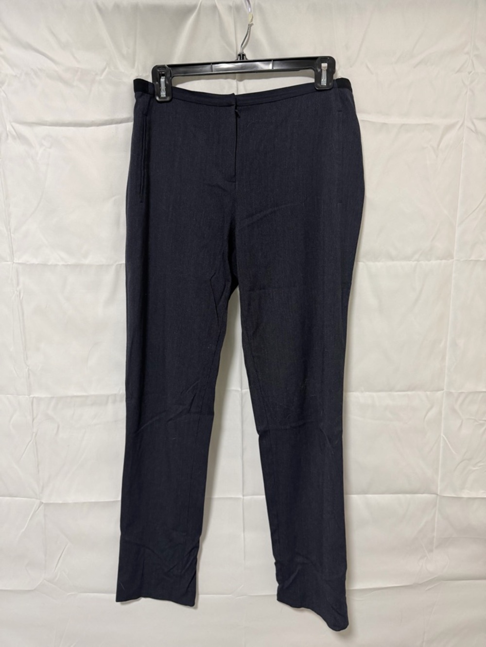 T Tahari Women’s Navy Single-Button Suit Jacket and Trousers - Picture 7 of 12